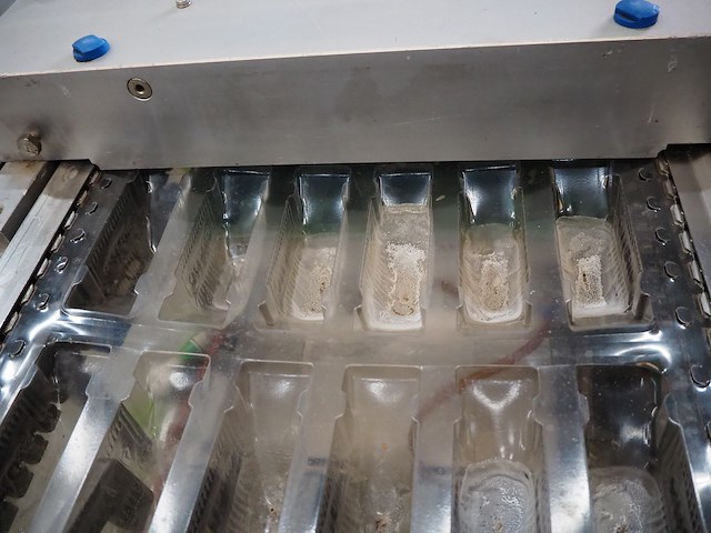 Repak - afbeelding 33 van  35