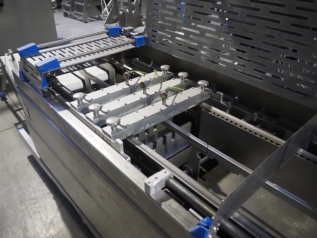 Repak - afbeelding 9 van  39