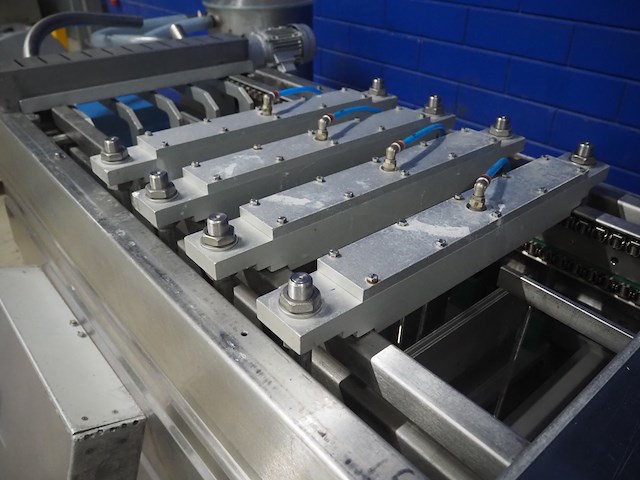 Repak - afbeelding 13 van  43