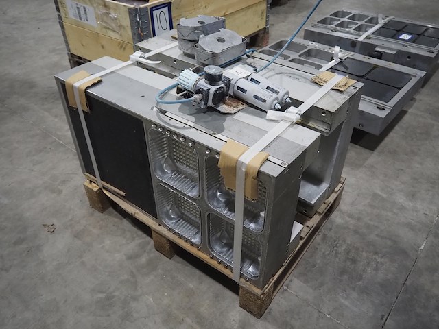 Repak - afbeelding 71 van  80