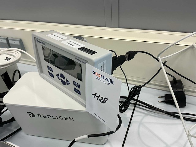 Repligen kr2i tff-eenheid met pompunit en 2x schaal - afbeelding 4 van  13