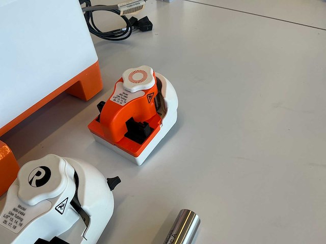 Repligen/spectrumlabs tff-unit met pompunit en 2x schaal - afbeelding 13 van  13