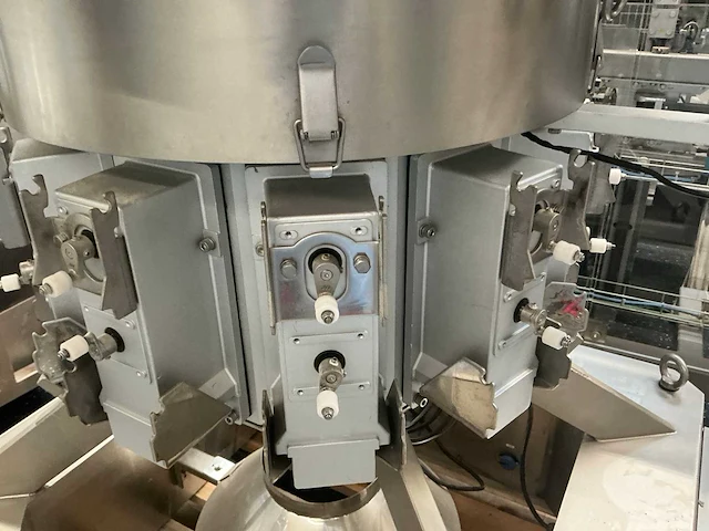 Reserve onderdelen multihead weigher schud zeef - afbeelding 9 van  11