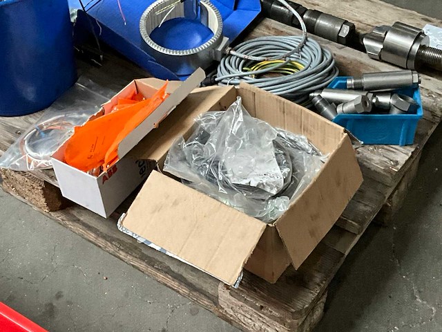 Reserve onderdelen - afbeelding 10 van  10