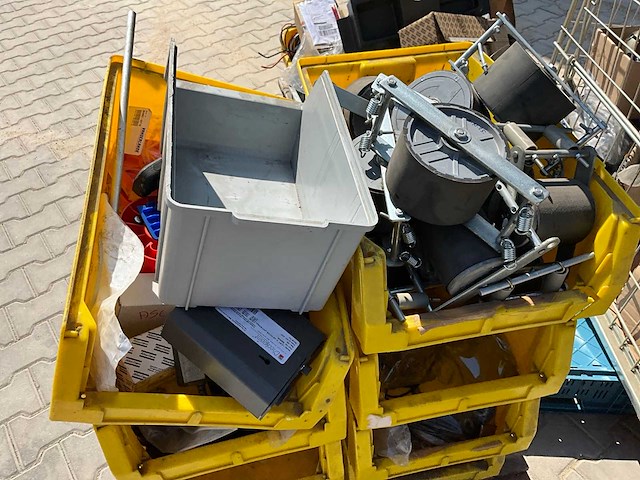 Reserveonderdelen voor machines - afbeelding 4 van  13