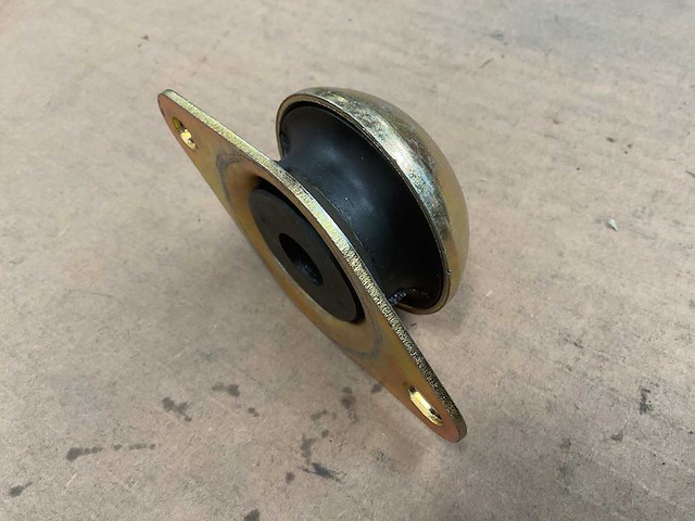 Resilent utility mount - afbeelding 4 van  5
