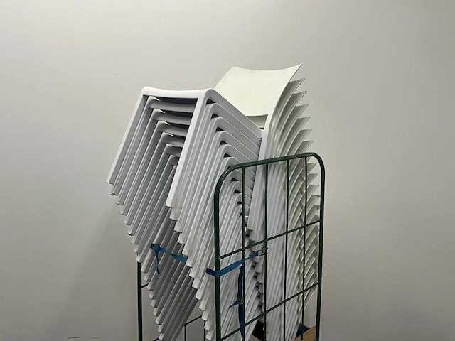 Resol - fiona by josep ilusca - transportkar met 20 stoelen - afbeelding 7 van  8