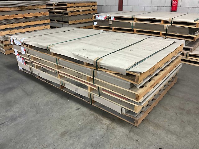 Resopal partij hpl - afbeelding 1 van  5