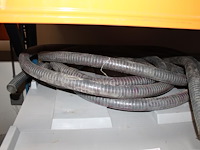 Restantbuizen in accubak met deksel. inclusief bak - afbeelding 1 van  2