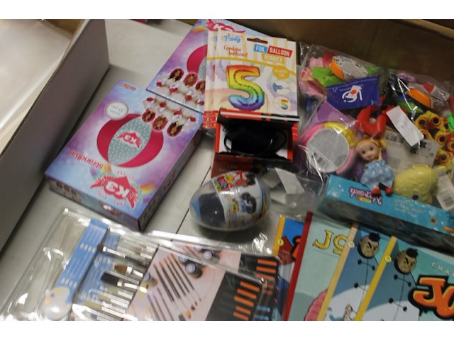 Restanten mix doos f ruim 29 stuks - afbeelding 6 van  7