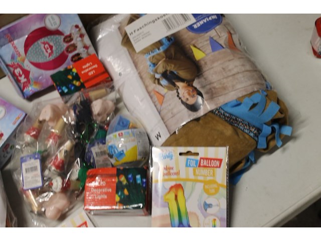 Restanten mix doos g ruim 26 stuks - afbeelding 4 van  7