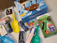 Restanten mix doos m ruim 20 stuks - afbeelding 7 van  7