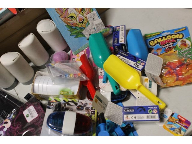 Restanten mix doos r ruim 29 stuks - afbeelding 4 van  7