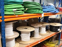 Restantkabels op 3 legborden. let op! ophalen op eerste afhaaldag - afbeelding 2 van  5