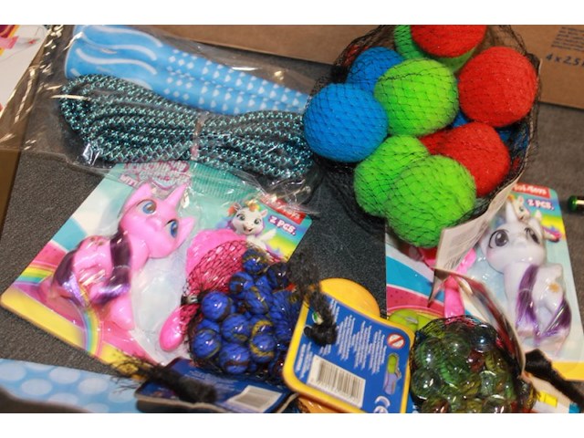 Restapeeloed 12 stusk in ds 015 - afbeelding 4 van  7