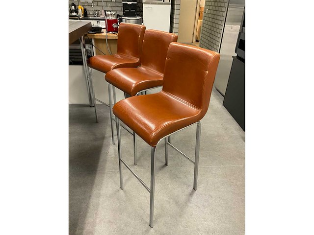 Restaurant meubel met stoelen - afbeelding 15 van  17