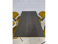 Restaurant meubel set bestaande uit 1 tafel en 4 stoelen - afbeelding 7 van  8