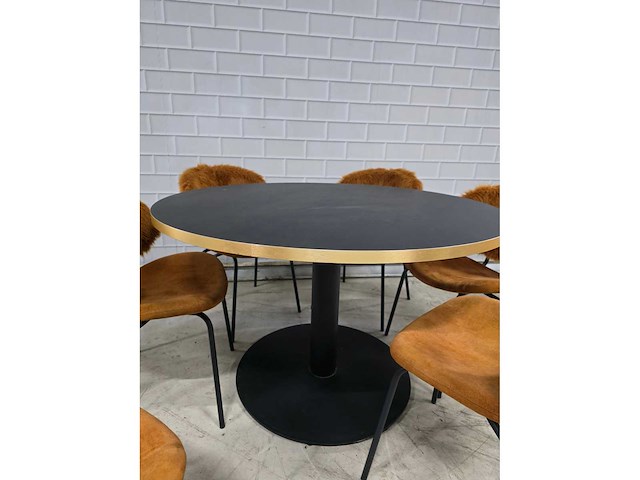 Restaurant meubel set bestaande uit 1 tafel en 6 stoelen - afbeelding 8 van  10