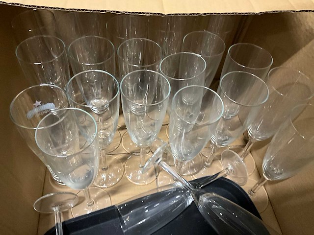 Restaurant meubilair en overig inventaris - afbeelding 2 van  16