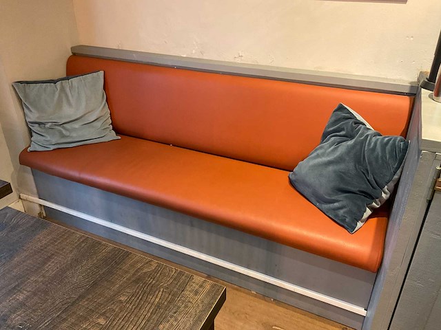 Restaurant meubilair - afbeelding 17 van  32