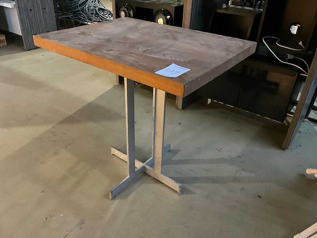 Restaurant tafel - afbeelding 2 van  5