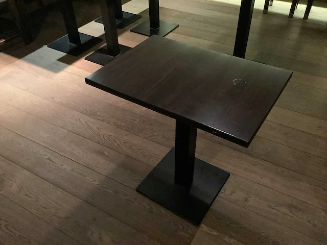 Restaurant tafels - satelliet - restaurant tables (10x) - afbeelding 1 van  4