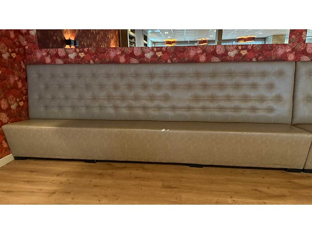 Restaurant treinbank (2x) - afbeelding 1 van  7