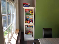 Restaurantkast met set oud-hollandse spellen - afbeelding 1 van  8