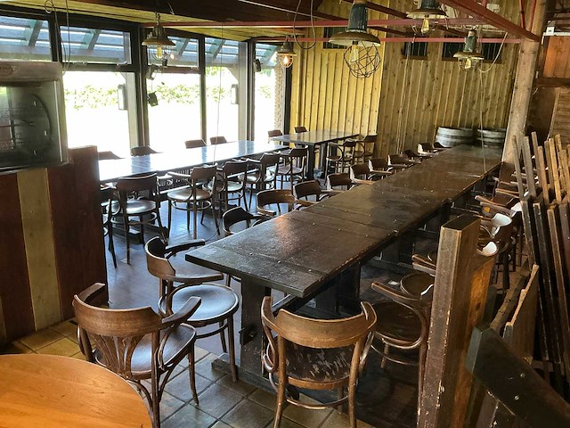 Restaurantmeubilair (54x) - afbeelding 1 van  11