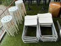 Restaurantstoelen en krukjes (65x) - afbeelding 2 van  8