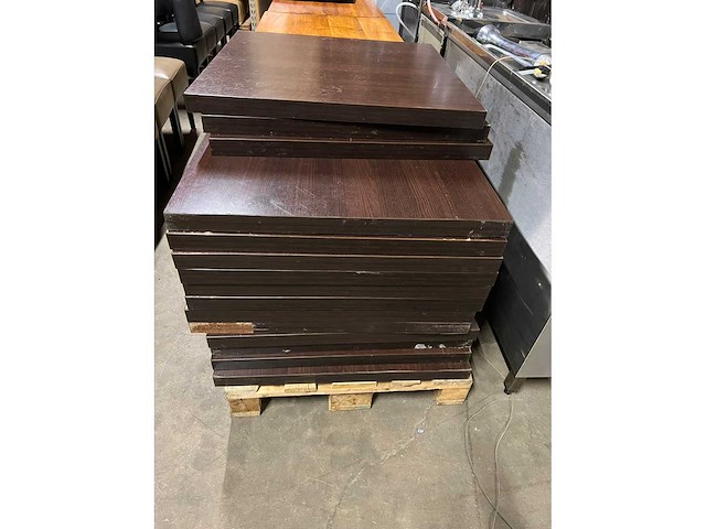 Restauranttafel gedemonteerd (15x) - afbeelding 2 van  5