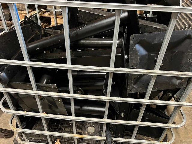 Restauranttafel gedemonteerd (15x) - afbeelding 5 van  5