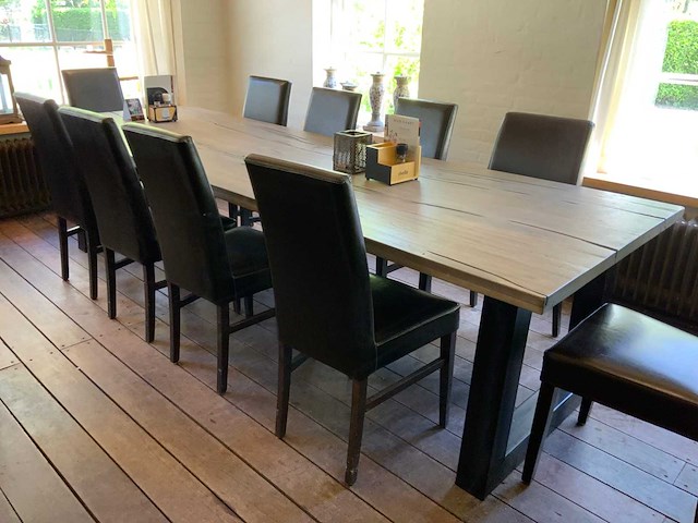 Restauranttafel met 10 restaurantstoelen - afbeelding 2 van  6