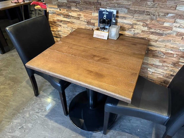 Restauranttafel met eiken blad - afbeelding 1 van  5