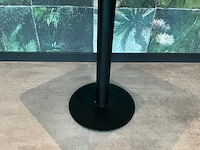 Restauranttafel met rond onderstel (4x) - afbeelding 2 van  2