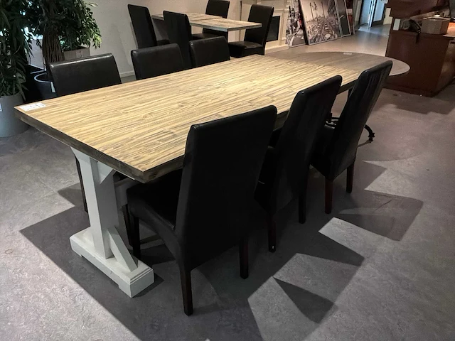 Restauranttafel met stoelen - afbeelding 3 van  7