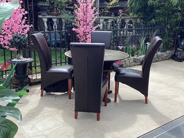 Restauranttafel rond met 4 stoelen - afbeelding 3 van  6