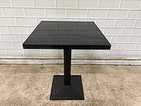 Restauranttafel stalen voet en houten blad (4x) - afbeelding 1 van  5