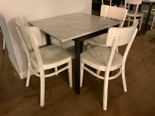 Restauranttafels en -stoelen - afbeelding 4 van  18