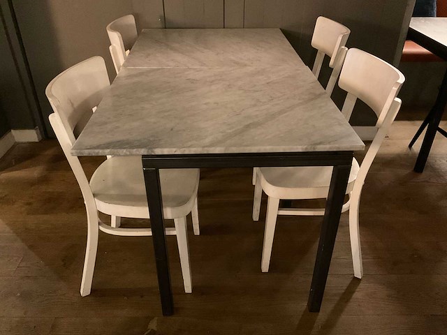 Restauranttafels en -stoelen - afbeelding 16 van  18