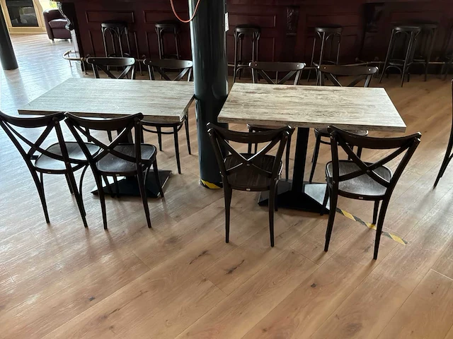 Restauranttafels met stoelen - afbeelding 11 van  12