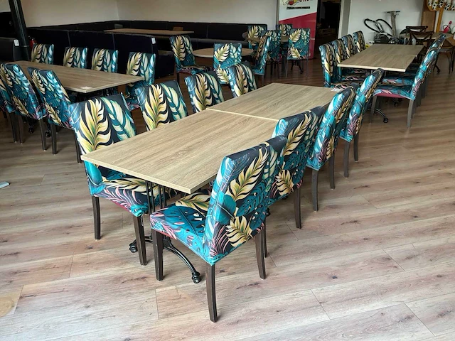 Restauranttafels met stoelen - afbeelding 6 van  10