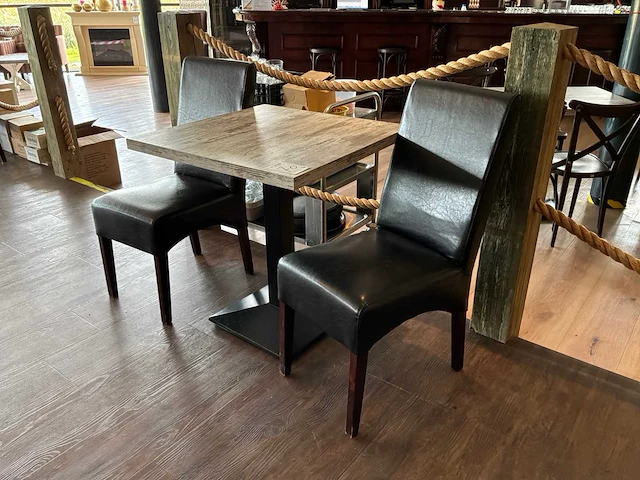 Restauranttafels met stoelen - afbeelding 3 van  6