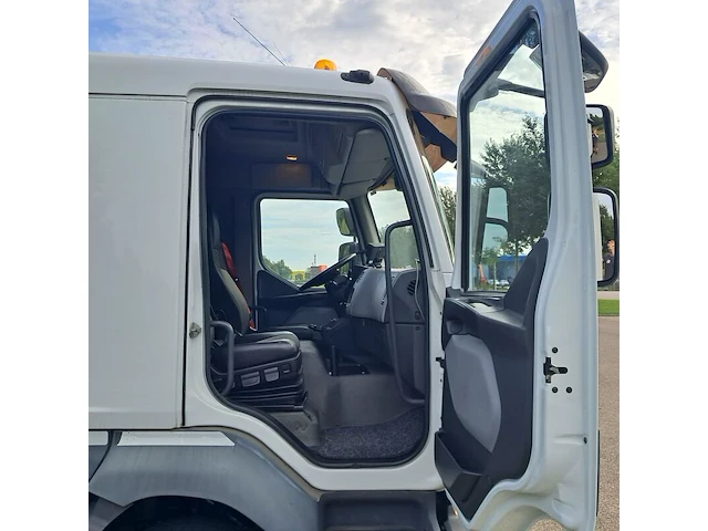 Resteelwagen, renault, d 220 euro 6, 2019, met fassi f26a.0.023 autolaadkraan - afbeelding 79 van  90