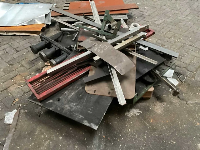 Restmetalen - afbeelding 8 van  9