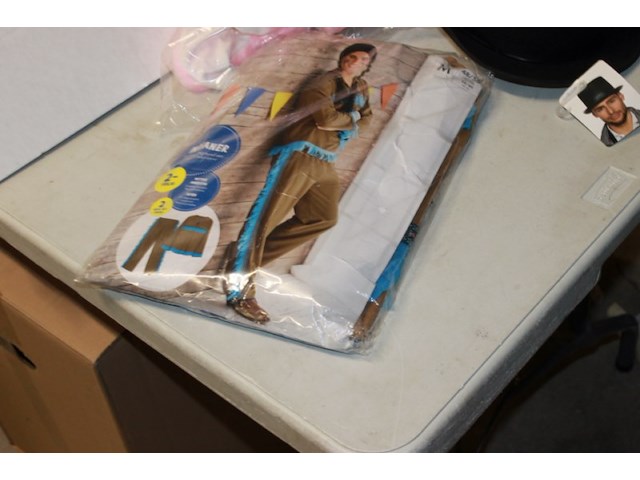 Restpartij 3 stuks in doos 11 loc o13 - afbeelding 3 van  7