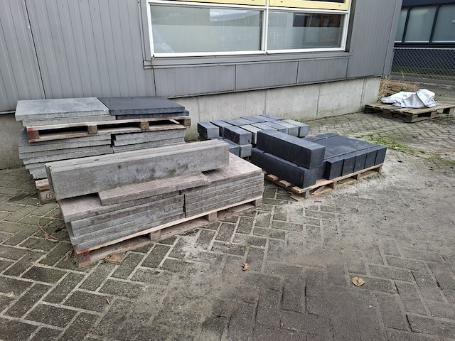 Restpartij bestrating - afbeelding 3 van  10