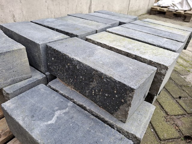 Restpartij bestrating - afbeelding 6 van  10