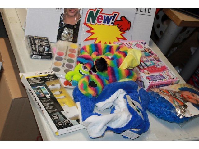 Restpartij div goederen ruim 10 stuks mix doos 7 l001 - afbeelding 1 van  7