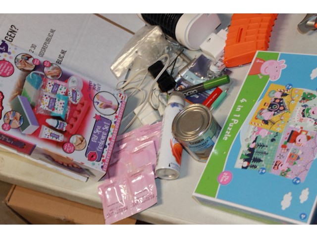 Restpartij div goederen ruim 12 stuks mix doos 9 loc o13 - afbeelding 6 van  7